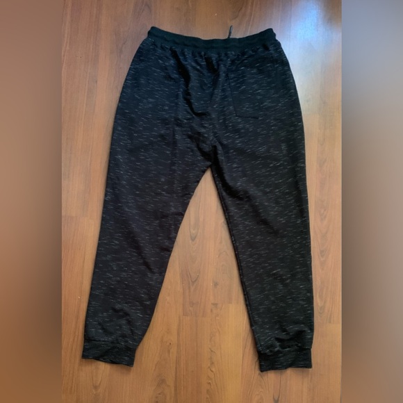 Men’s Tapered Sweatpants Black Size XLarge - Picture 3 of 5